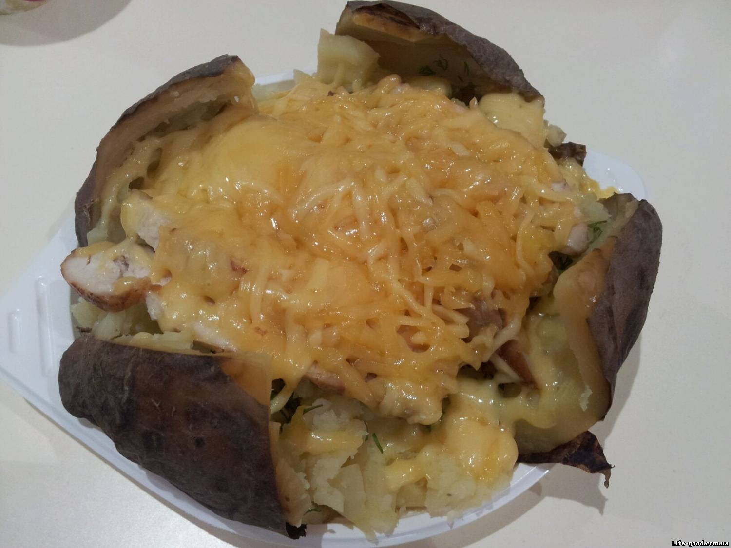 Картофель, запеченный в фольге с начинкой