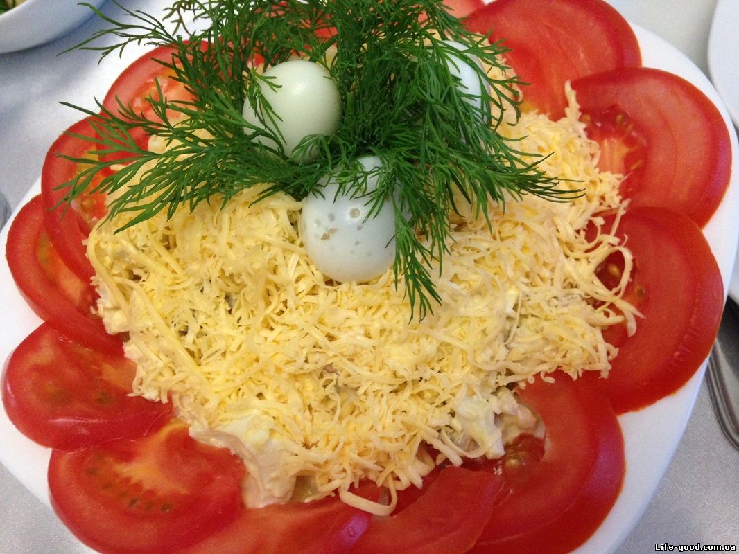 Салат из копченой грудки и перепелиных яиц - как приготовить, рецепт с .